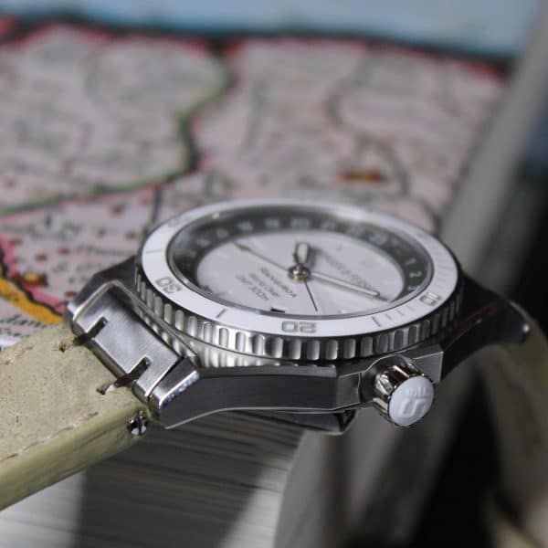 Rangiroa World Diver - Tiare White – Image 2